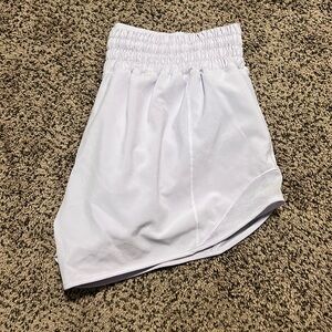 lululemon hotty hot short